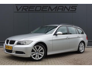BMW 3-serie Touring 320i Business Line