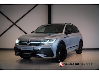 Volkswagen Tiguan 1.5 TSI R-Line Business+ | Panorama | Trekhaak | Black Style | Stoel/Stuurverw. | Dynamic Onderstel |