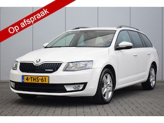 Skoda Octavia Combi 1.6 TDI Greenline Businessline Priv/Glass Navi Pdc Trekhaak