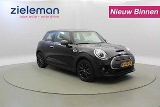 Mini Cooper Electric Essential 33 kWh - Half Leer, Cruise, Navi, Stoelverw. SOH 96%