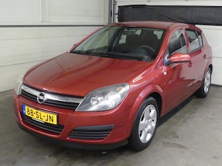 Opel Astra 1.6 Edition - Airco - 5deurs - Mooie auto - Trekhaak