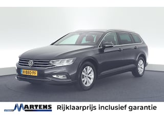 Volkswagen Passat Variant 1.6 TDI 120PK DSG Comfort Business Trekhaak Keyless Navigatie Adaptive Cruise