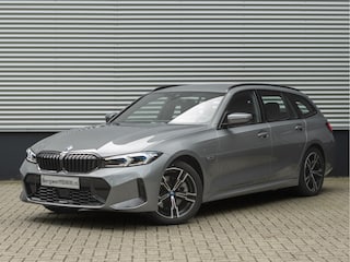 BMW 3-serie Touring 330e M-Sport - Active Cruise - Camera - Stuurwiel Verwarmd - Hifi