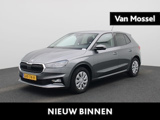 Skoda Fabia 1.0 TSI Selection Metallic lak | Navigatie | Getint glas vanaf B-Style