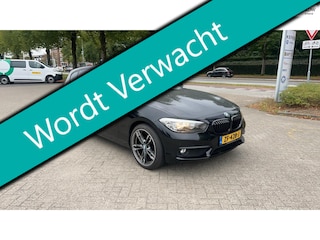 BMW 116i Sport 5-deurs 109pk Clima Cruise Navi PDC Historie