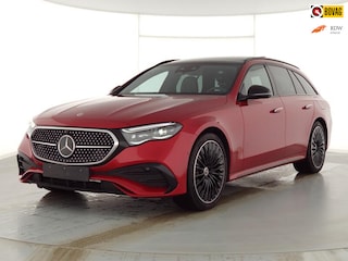 Mercedes-Benz Estate 300 e AMG Line / Hyperscreen / Massage / Luchtvering / Head Up / Softclose / 360 Camera / Burmester