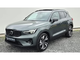 Volvo XC40 2.0 B3 Ultra Dark MY 2026 - 20” Wielen - Panorama dak - Lighting - H/K Audio - 360 Camera - Alarm - Climate - Privacy Glass - R980 interieur
