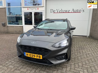 Ford Focus Wagon 1.5 EcoBoost ST Line Business | Trekhaak|