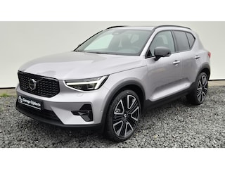 Volvo XC40 2.0 B3 Ultra Dark MY 2026 - 21” Wielen - Panorama dak - Lighting - I H/K Audio - 360 Cam - Alarm - Climate - Privacy Glass - R980 Interieur