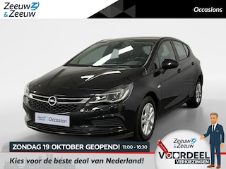 Opel Astra 1.4 Edition AUTOMAAT AIRCO NAVI BLUETOOTH PARKEERSENSOREN VOOR EN ACHTER CRUISE CONTROL ZEER MOOIE AUTO