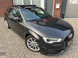 Audi A3 Sportback 1.4 TFSI Ambition Pro Line S / Pano / Leder / Navi / PDC