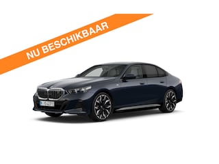 BMW i5 eDrive40 M-Sport - Onderstel Prof - Driving Ass Plus - Comfortstoelen