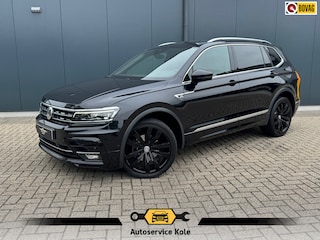 Volkswagen Tiguan 1.5 TSI R-Line * Trekhaak * Camera * Virtual Cockpit * Stoelverwarming *