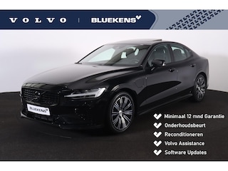 Volvo S60 Recharge T8 AWD R-Design - Panorama/schuifdak - IntelliSafe Assist - 360º Camera - Harman/Kardon audio - Adaptieve LED koplampen - Verwarmde voorstoelen & stuur - Parkeersensoren voor & achter - Elektr. bedienb. voorstoelen met geheugen - 19' LMV