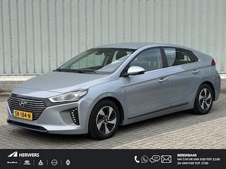Hyundai Ioniq 1.6 GDi Comfort / Automaat / Parkeersensoren Voor + Achter / Achteruitrijcamera / Adaptieve Cruise Control / Bluetooth / Navigatie / Climate Control / Apple CarPlay & Android Auto / Origineel Nederlands / Dealer Onderhouden /