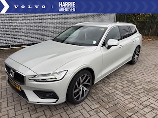 Volvo V60 2.0 T5 Momentum | Cruise control | Extra getint glas | Elektr. bedienbare achterklep | Navigatie | Mistlampen | Trekhaak | 18" lichtmetalen velgen | Noodreservewiel |