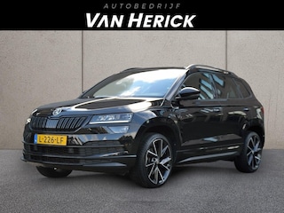 Skoda Karoq 1.5 TSI ACT Sportline Business | Carplay | Stoelverwarming | Trekhaak