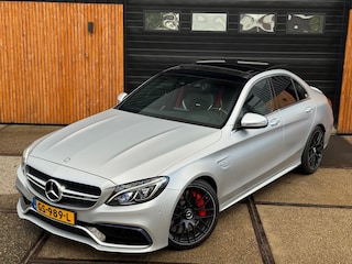 Mercedes-Benz C-klasse AMG 63S | 510 pk | Pano | Mat Zilvergrijs | NL Auto NAP | Dealer onderhouden |
