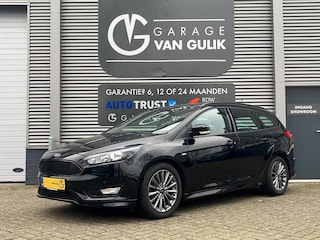 Ford Focus Wagon 1.5 150PK ST-Line Navi,Clima,Cruise,Isofix,Parkeerhulp,Carplay,Bluetooth,Stoelverw,Usb,Stuurbed,KeylessGo,Dakrail