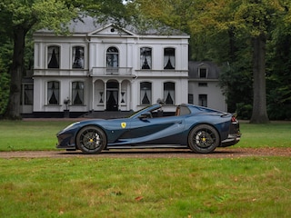 Ferrari 812 6.5 V12 | Blu Swaters | Airbrushed Shields | Full Carbon spec | Lift | JBL | Surround view | ADAS | Racing seats