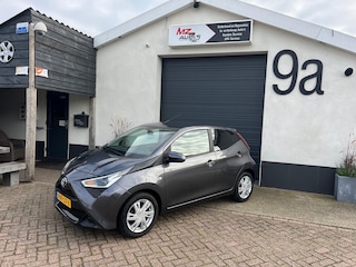 Toyota Aygo 1.0 VVT-i x-fun