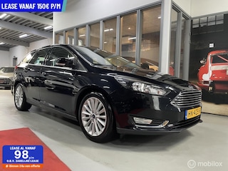 Ford Focus Wagon 1.0 Titanium Edition NAVI CRUISE TREKHAAK AIRCO ZEER NETJES