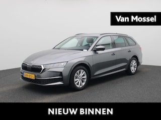 Skoda Octavia Combi 1.5 TSI MHEV Business Edition Plus AUTOMAAT | ADAPTIEVE CRUISE | CLIMA | CAMERA | NAVIGATIE | APPLE CARPLAY | TREKHAAK | PDC | LMV | 12 MAANDEN BOVAG GARANTIE |