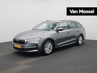 Skoda Octavia Combi 1.5 TSI MHEV Business Edition Plus AUTOMAAT | ADAPTIEVE CRUISE | CLIMA | CAMERA | NAVIGATIE | APPLE CARPLAY | TREKHAAK | PDC | LMV | 12 MAANDEN BOVAG GARANTIE |