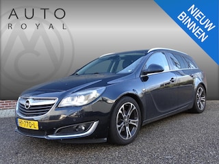 Opel Insignia Sports Tourer 1.6 CDTI EcoFLEX Business+ CAMERA | PANORAMADAK | STOELVERWARMING | STOELKOELING | CRUISE CONTROL | NAVIGATIE | LEDER INTERIEUR | XENON - LED | DODEHOEK DETECTIE |