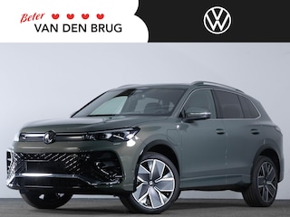 Volkswagen Tiguan R-Line-Edition 1.5 eHybrid 272 pk | Trekhaak | Leder | harman/kardon | 360'' camera | Led Matrix |