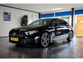 Mercedes-Benz A-klasse 180 Business Solution AMG