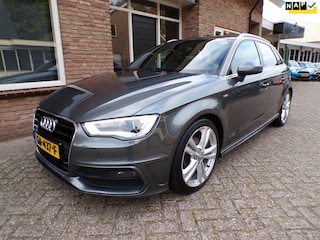 Audi A3 Sportback 1.6 TDI Ambition Pro Line S Automaat / Navi
