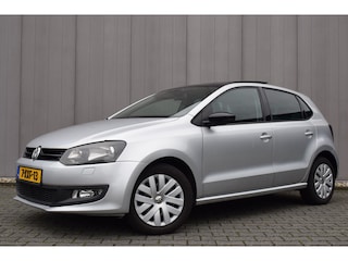 Volkswagen Polo 1.6 TDi BlueMotion Highline Panoramadak | ECC | Carplay | Stoelverwarming | Half Leder | Sportstoelen
