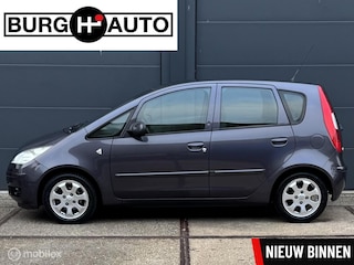Mitsubishi Colt 1.3 Inform Cool Pack 5 deurs - AIRCO - LM VELGEN - AFNEEMBARE TREKHAAK - EL. RAMEN + SPIEGELS - NAP - NL AUTO - APK T/M 07-10-2026 -