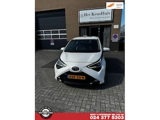 Toyota Aygo 1.0 VVT-i x-play