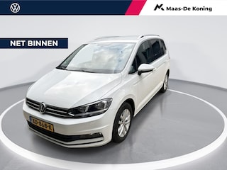 Volkswagen Touran 1.4 TSI 150pk DSG Highline Business R 7p · Apple/Android Car Play · P-Sensoren · Elek. Achterklep · Trekhaak · Stoel & Stuur Verwarming · 17'' Inch ·