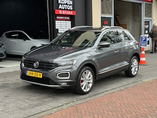 Volkswagen T-Roc 1.5 TSI Style Automaat Navi Clima Camera