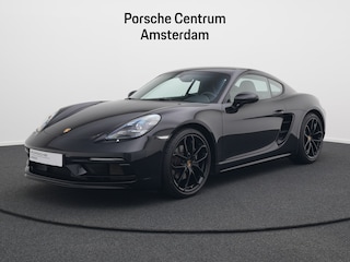 Porsche 718 Style Edition