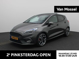 Ford Fiesta 1.5 EcoBoost ST-3 Panoramadak | Winterpack | B&O Soundsystem | Recaro stoelen |  Navigatie | Camera | 18'inch | DAB | Cruise |