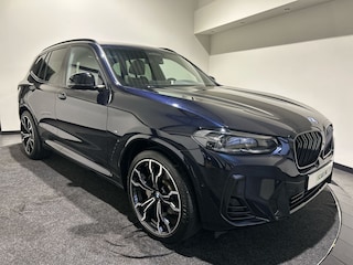 BMW iX3 High Executive 80 kWh | Panoramadak | Lederen bekleding | HUD |  21 inch Velgen | Sportstoelen | M - Sport