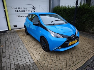 Toyota Aygo 1.0 VVT-i x-cite Navi - Camera