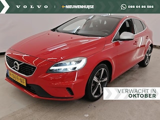 Volvo V40 1.5 T3 Polar+ Sport | DAB | Keyless entry | Harman/Kardon | Standkachel | Parkeercamera | Panoramadak | Volvo on Call | Stoelverwarming |