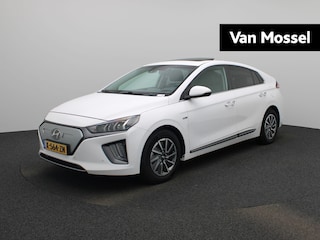 Hyundai Ioniq Premium EV 38 kWh | PANORAMADAK | ACHTERUITRIJCAMERA | STOELKOELING | STOELVERWARMING | STUURVERWARMING | CLIMATE CONTROL |