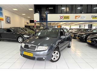 Skoda Fabia Combi 1.4-16V Elegance Automaat Bovag Garantie