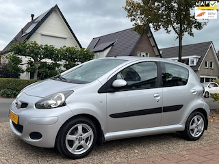 Toyota Aygo 1.0-12V Comfort Navigator NL-AUTO-NAP.