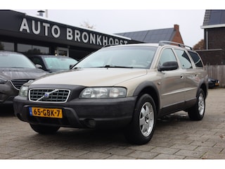 Volvo XC70 2.5 T LEDER | CLIMA | CRUISE | TREKHAAK
