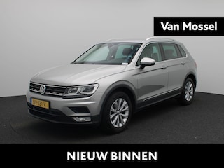 Volkswagen Tiguan 1.4 TSI Connected Series | Climate Control | Apple Carplay / Android Auto | Parkeersensoren | Lichtmetalen Velgen |