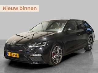 Skoda Octavia Combi 2.0 TSI RS 245 Business | Pano | Trekhaak