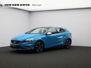 Volvo V40 1.6 T2 R-Design / Trekhaak / Panoramadak / 18" R-design wielen / Cruise control /Leder-nubuck bekleding / Dealer Onderhouden /