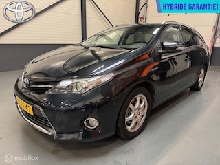 Toyota Auris Touring Sports 1.8 Hybrid Lease+